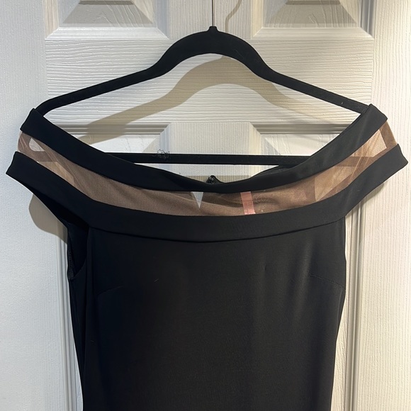 Women’s Off the Shoulder Long Dress. - Picture 2 of 3